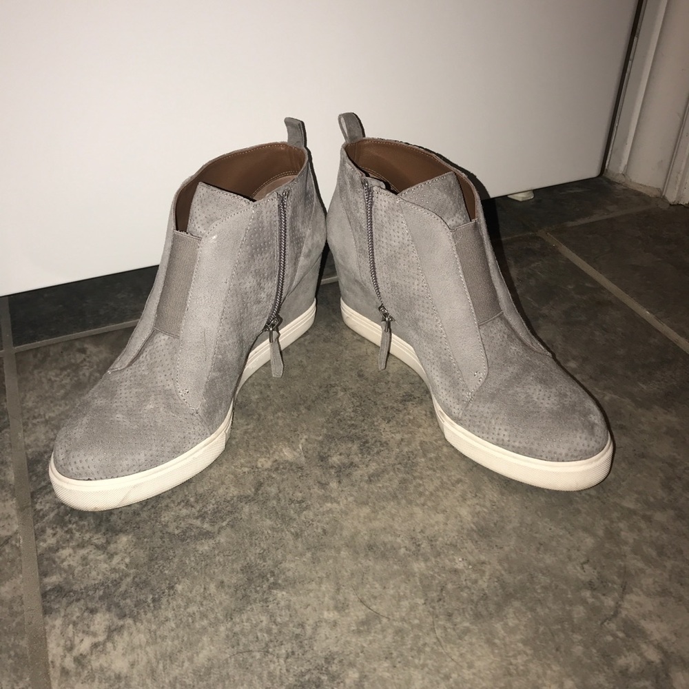 Grey Wedge Sneaker- worn ONCE